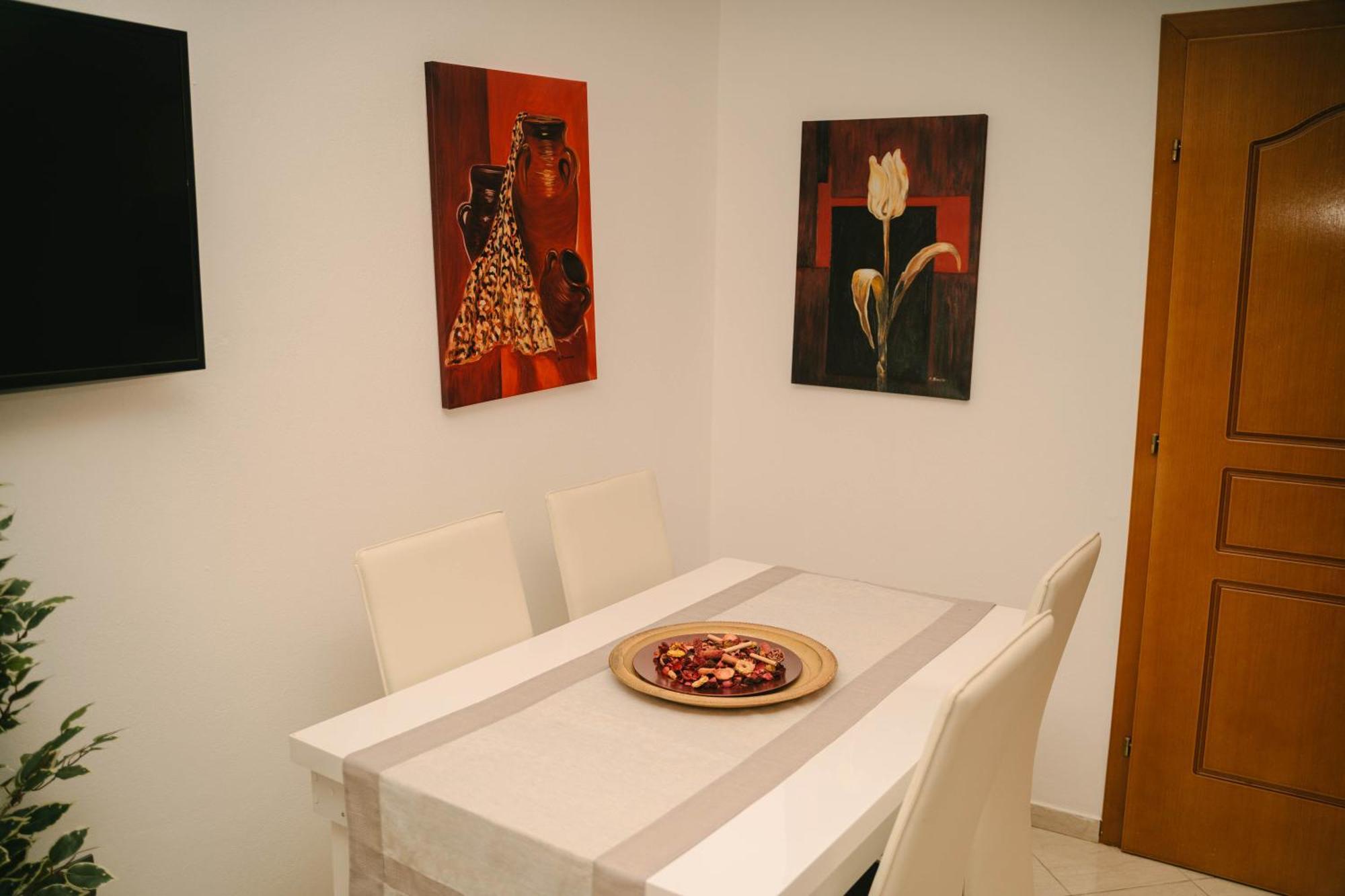 Peaceful Villa In New Bazaar Тирана Екстериор снимка