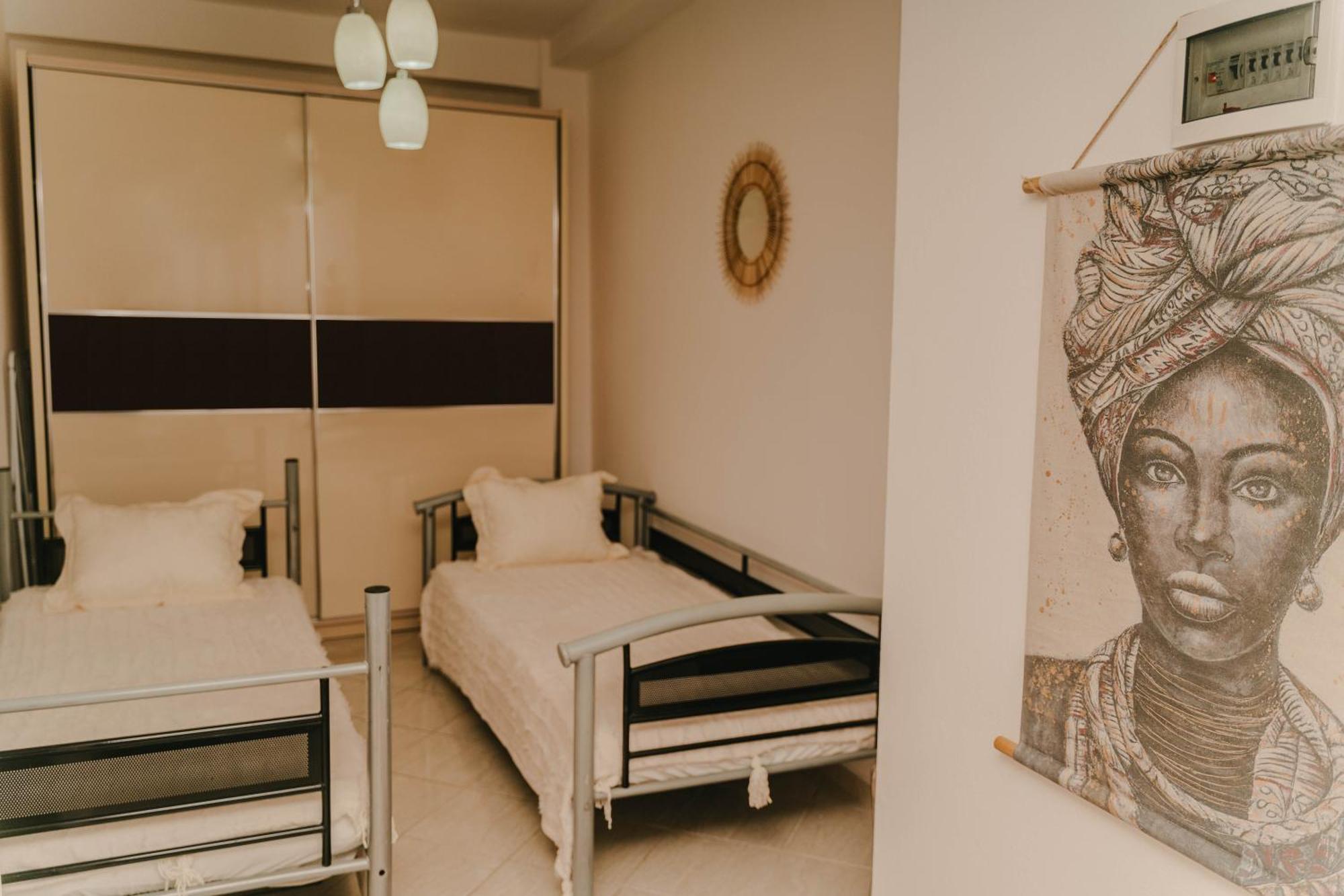Peaceful Villa In New Bazaar Тирана Екстериор снимка