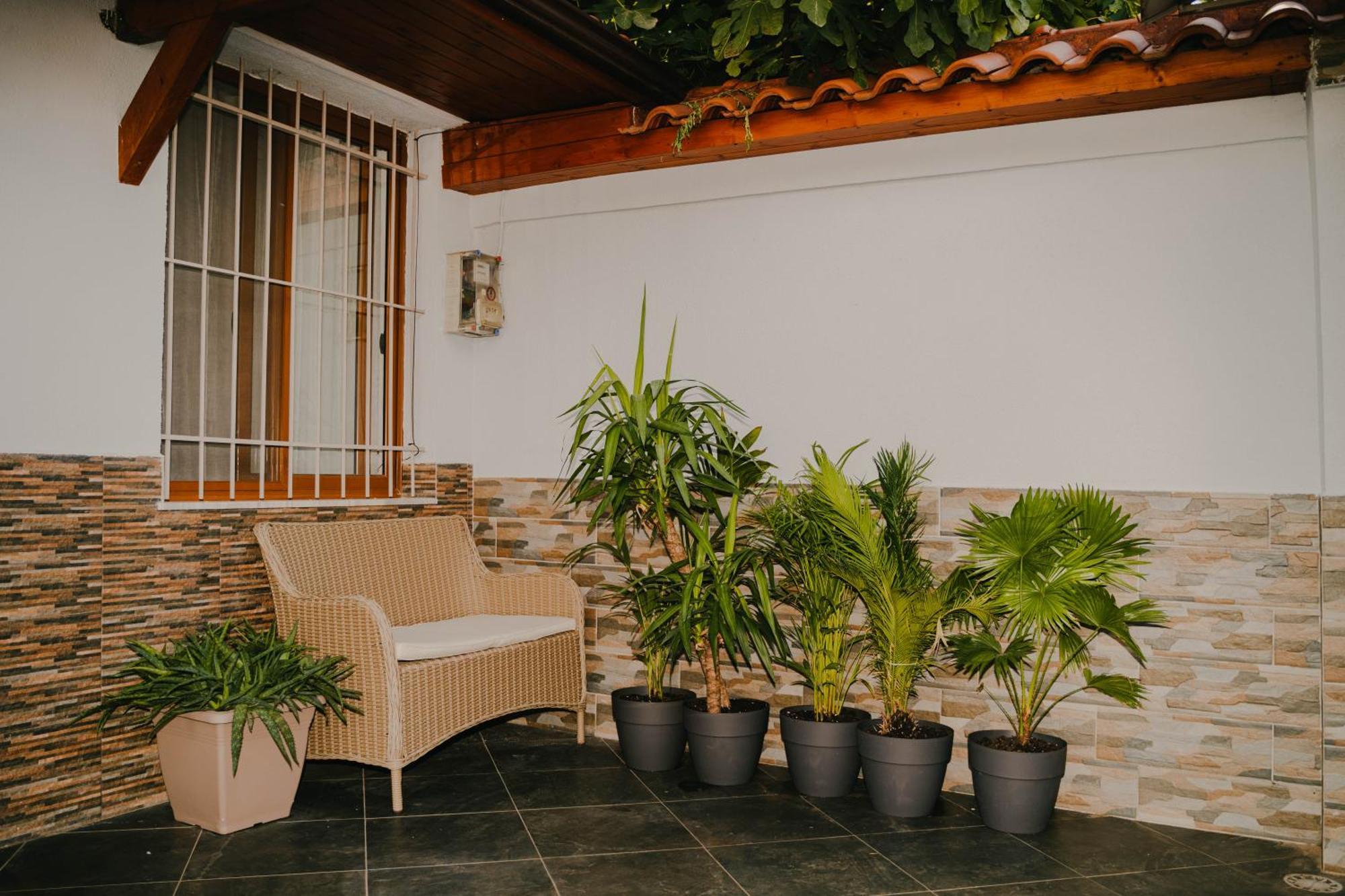 Peaceful Villa In New Bazaar Тирана Екстериор снимка